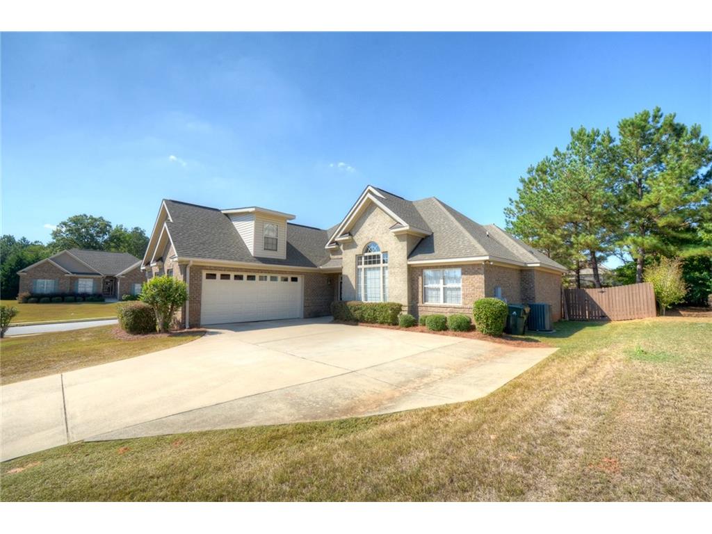 Open House Auburn REALTOR® Laura Sellers, Auburn, AL