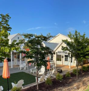 Midtown Shopping Center Auburn AL Ross House Coffee | REALTOR® Laura Sellers, Auburn, AL