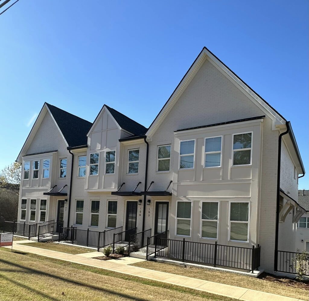 The Townes at Moores Mill Club REALTOR® Laura Sellers, Auburn, AL