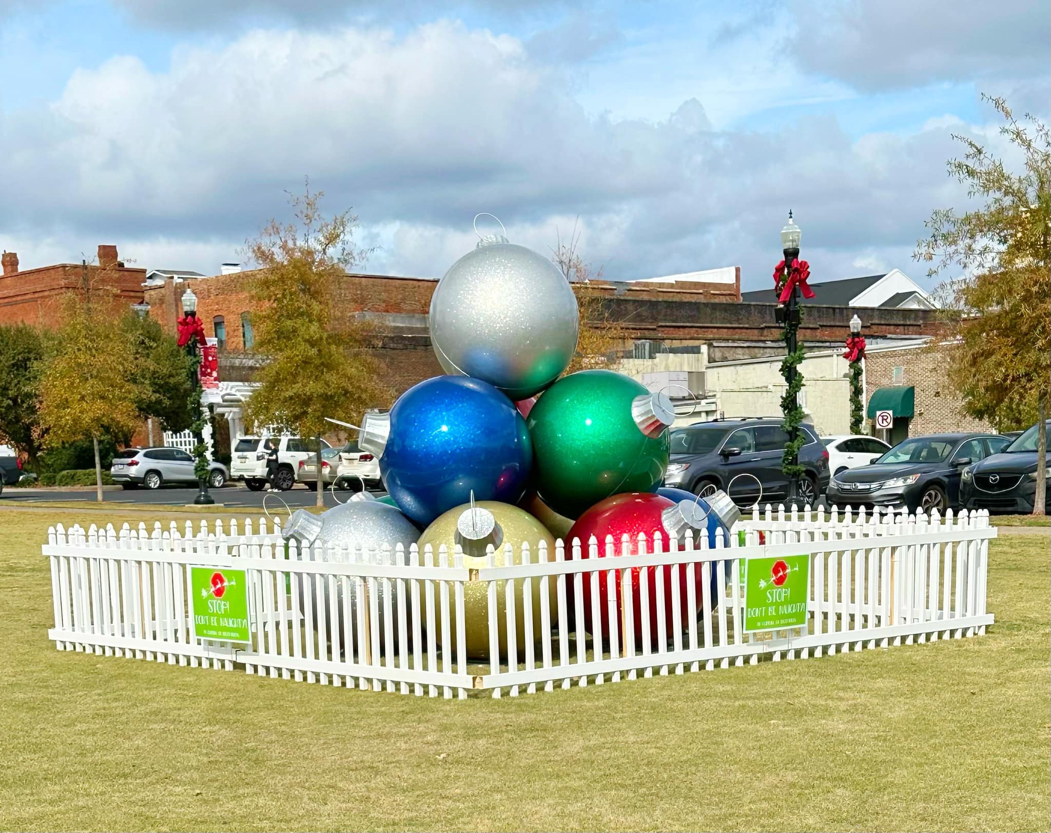 Dazzling array of Christmas events in Opelika, AL to make your holiday