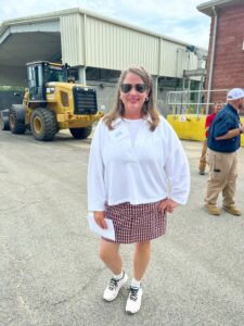 Auburn AL Citizens Academy attendees touring water resource facilities and municipal court
