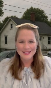 Auburn realtor Laura Sellers explains how to sell a home near a busy road with expert tips for Auburn and Opelika homeowners.