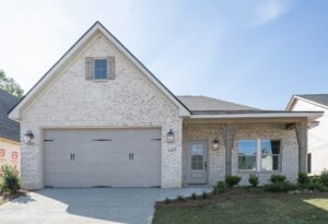 Farmville Lakes Townhomes Auburn AL serene community