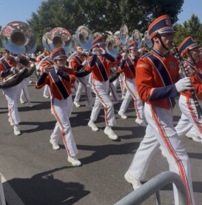 Auburn Game Day Life War Eagle Spirit 1 | REALTOR® Laura Sellers, Auburn, AL
