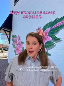 Spacious family home with large yard in Opelika, Alabama