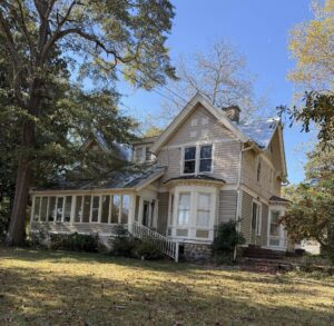 house historic downtown auburn al 15 | REALTOR® Laura Sellers, Auburn, AL