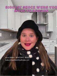 Football weekend crowds and homes near Auburn University