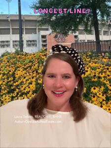 Living in Auburn Alabama with local traditions, community events, downtown Auburn, and favorite places where locals gather.