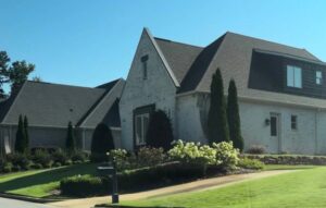 Overlook at Moores Mill neighborhood entrance sign in Auburn, Alabama, featuring one of the area's premier luxury communities built by Toland Construction.